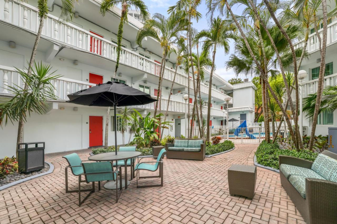 The Malone Aparthotel Miami Exterior photo